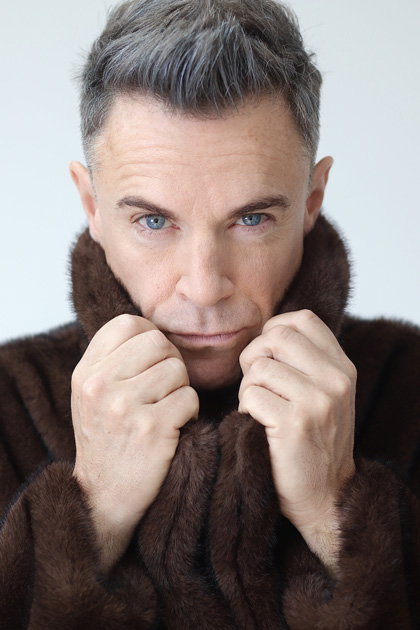 robbie williams tribute uk